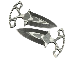 ★ Shadow Daggers | Black Laminate (Well-Worn)